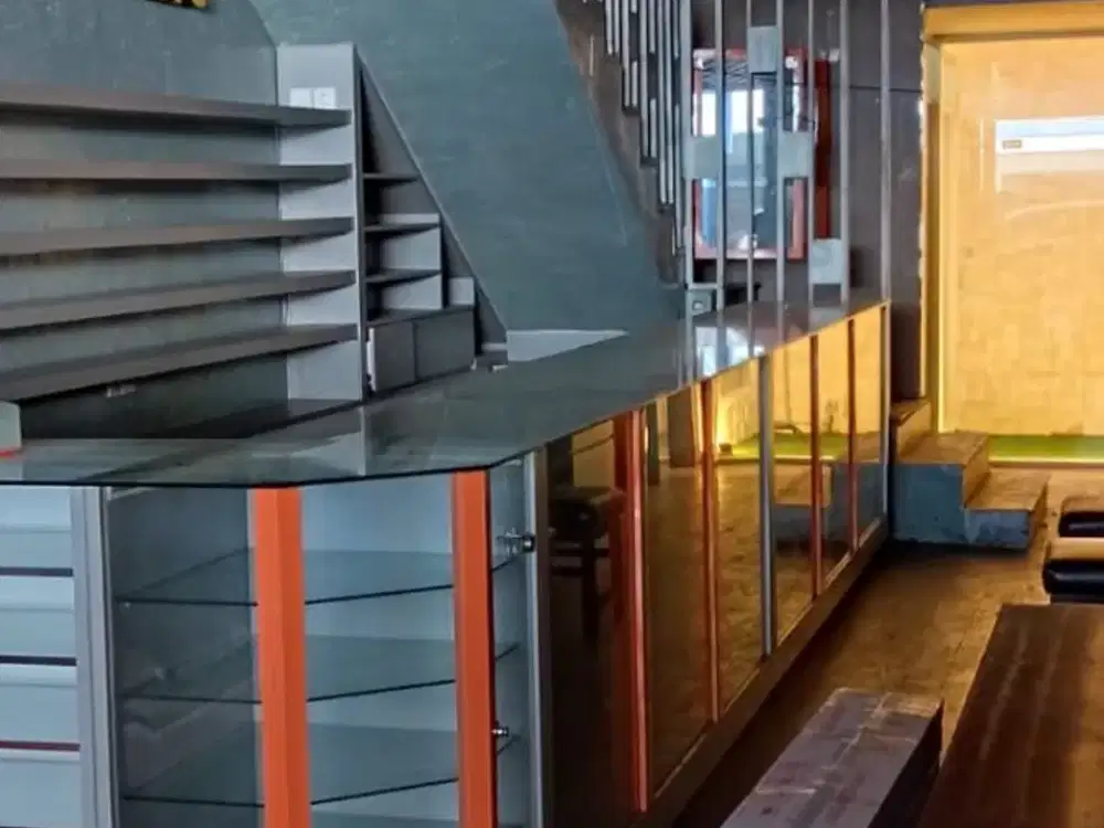 JUAL / SEWA RUKO STRATEGIS – GENTENG BIRU (Belakang Level21)