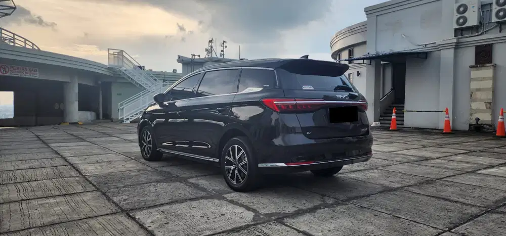 [ DP 57 ] BYD M6 SUPERIOR CAPTAIN SEAT 2024