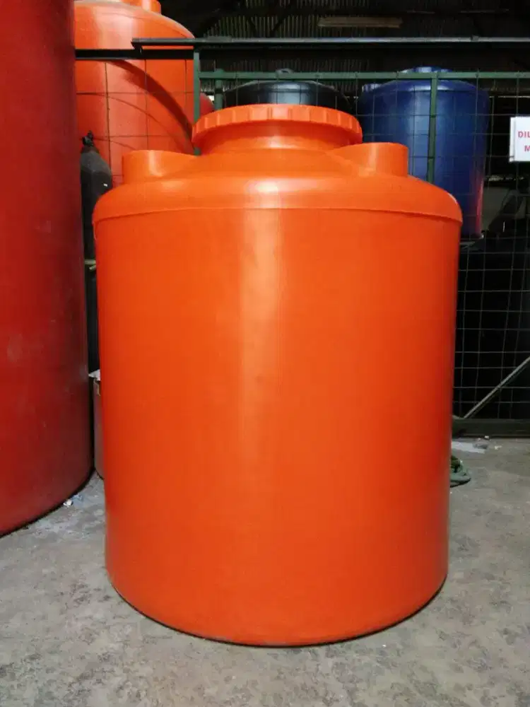 Tangki Air 2000 LT