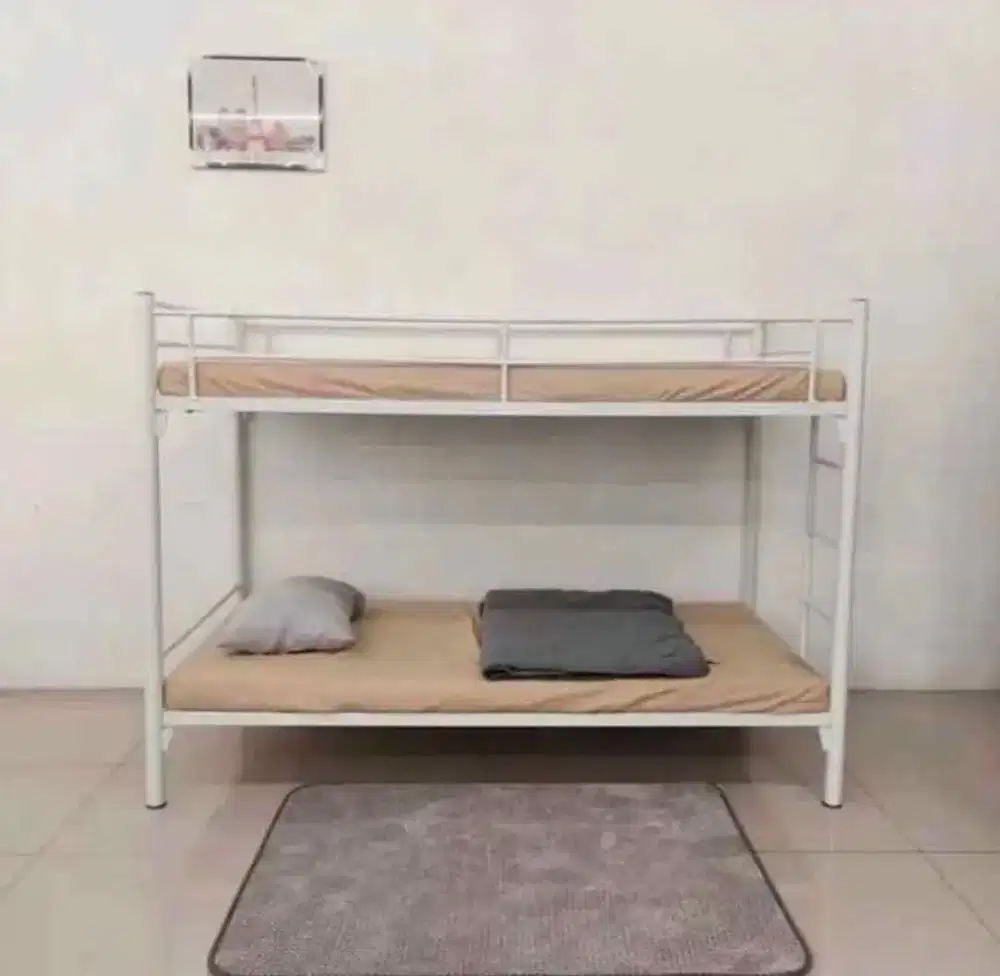 Ranjang Tingkat Besi Selma Murah minimalis