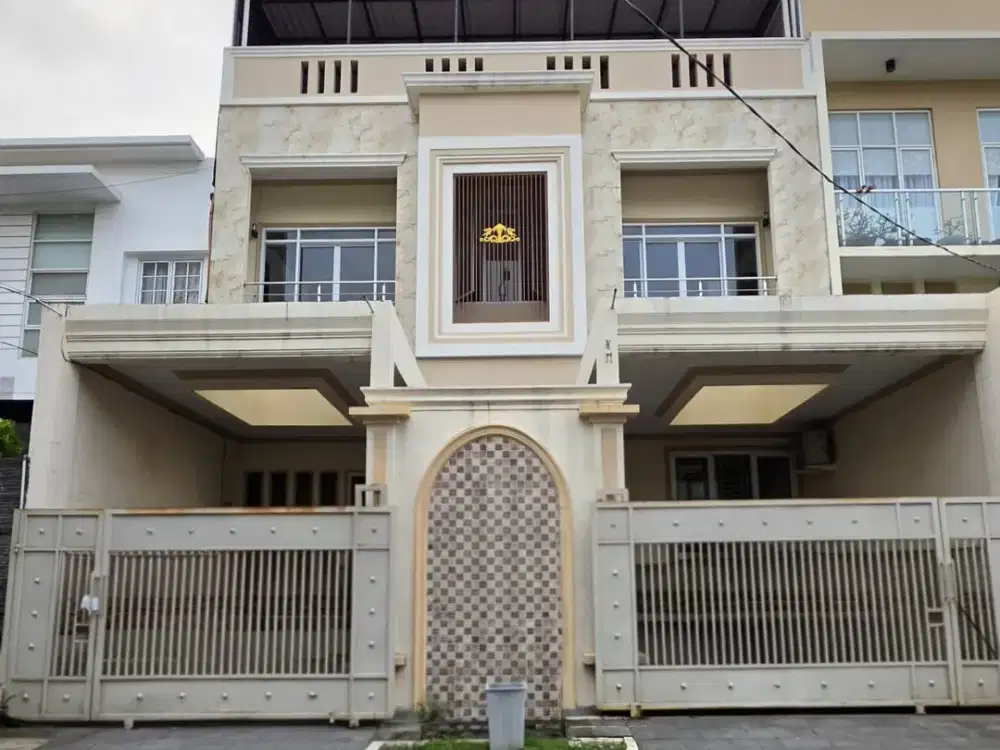 Jual Rumah Bagus 3 Lantai Lokasii Strategis di Sunter