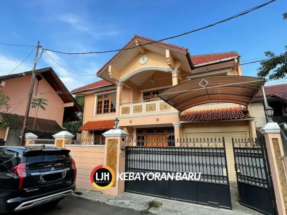Dijual Rumah Classic Style di Pejaten, Belakang Mall, Pejaten Village Area, Jakarta Selatan