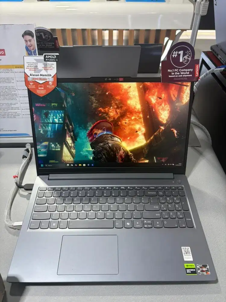 Laptop Lenovo Loq 15ARP10E