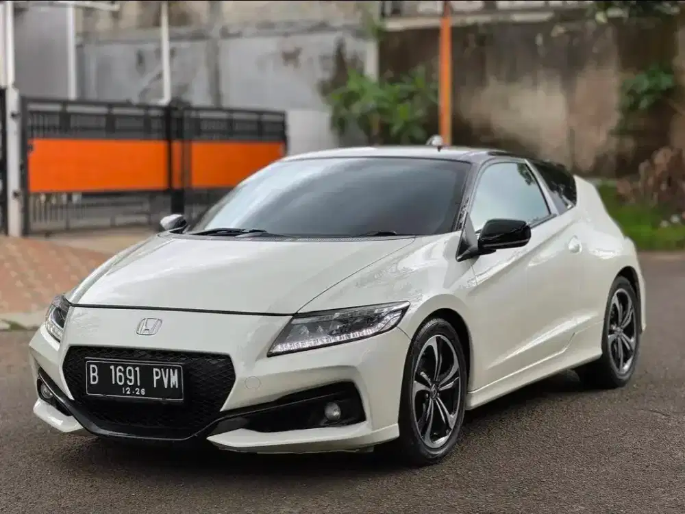 CR-Z  Hybrid Matic Tahun 2016