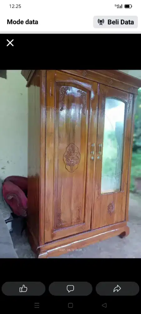 Lemari kayu jati pintu 2 kaca  bekas dah melamin seperti baru