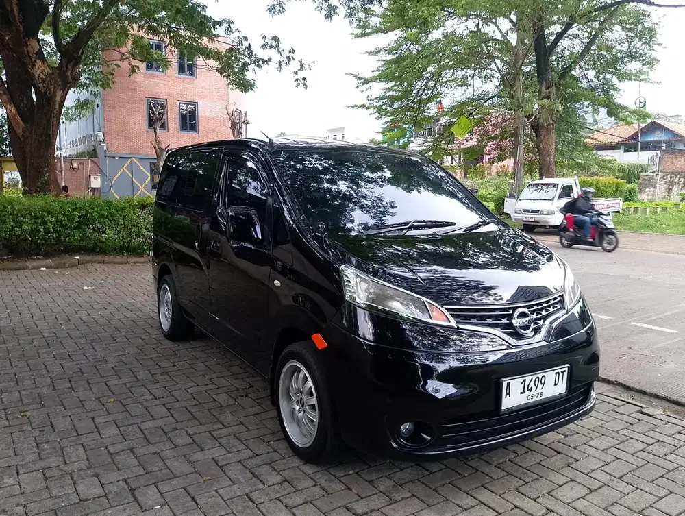 Nissan Evalia 2013 Bensin