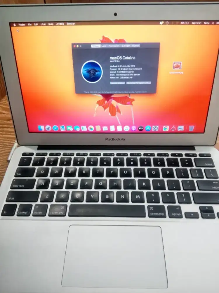 Laptop Macbook Air 2011 ram 4/128 iCore 5 no minus