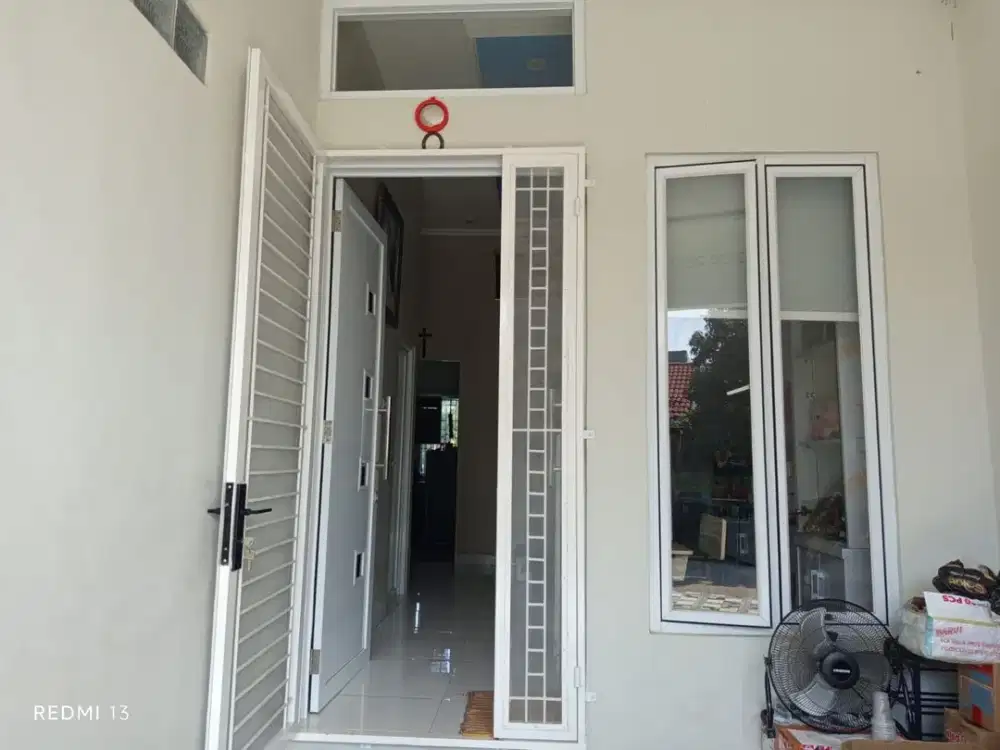 Rumah Asri 2 Lantai Siap Huni di Mutiara Gading City Cluster Palermo, Bekasi