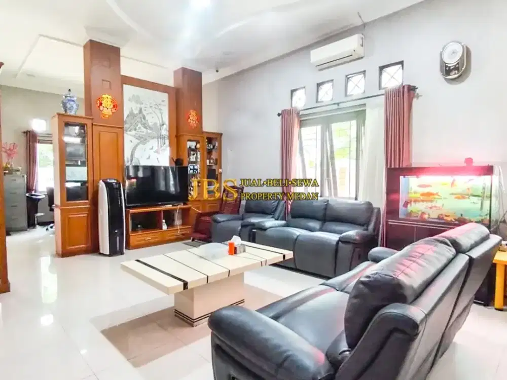 Dijual Rumah Hook 2 Tingkat di Komplek Cemara Asri Medan Jalan Kemuning