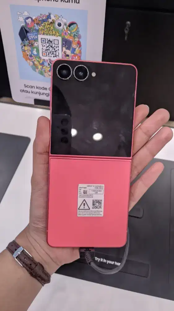 SAMSUNG GALAXY Z FLIP 7