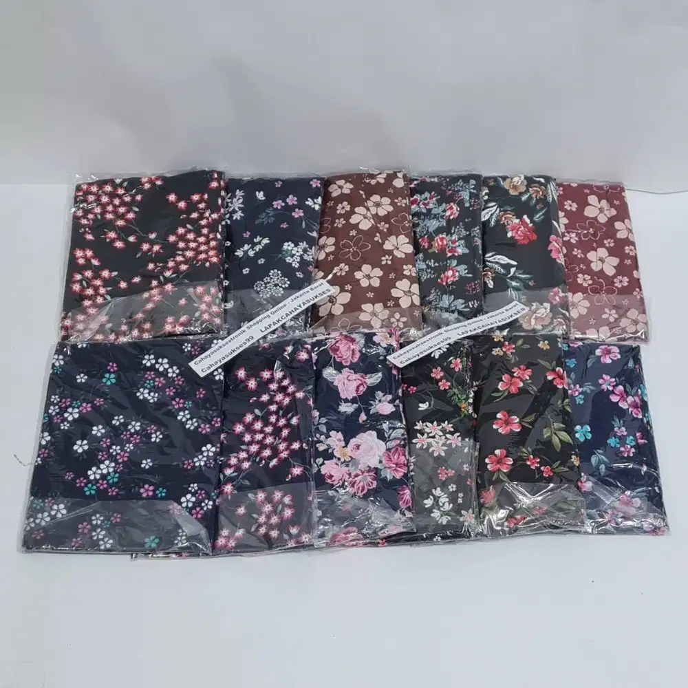 Bahan Kain Perca Souvenir Polyester Motif Kembang Kain Kerudung Craft