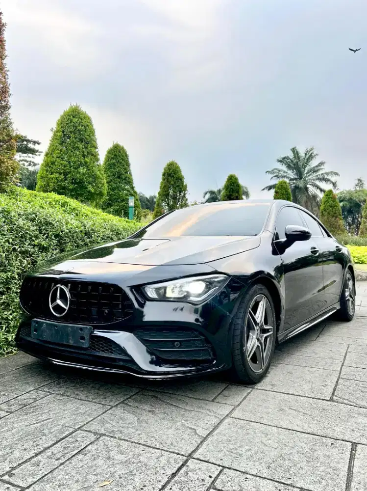 MERCEDES BENZ CLA200 AMG