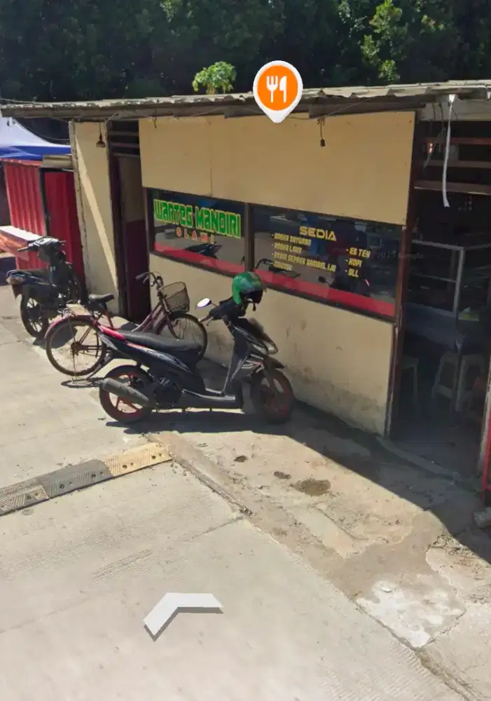 juru masak di warteg yang berpengalaman