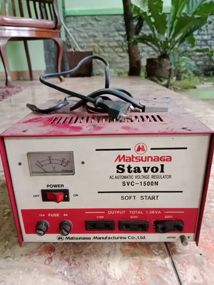 AUTOMATIC VOTAGE REGULATOR