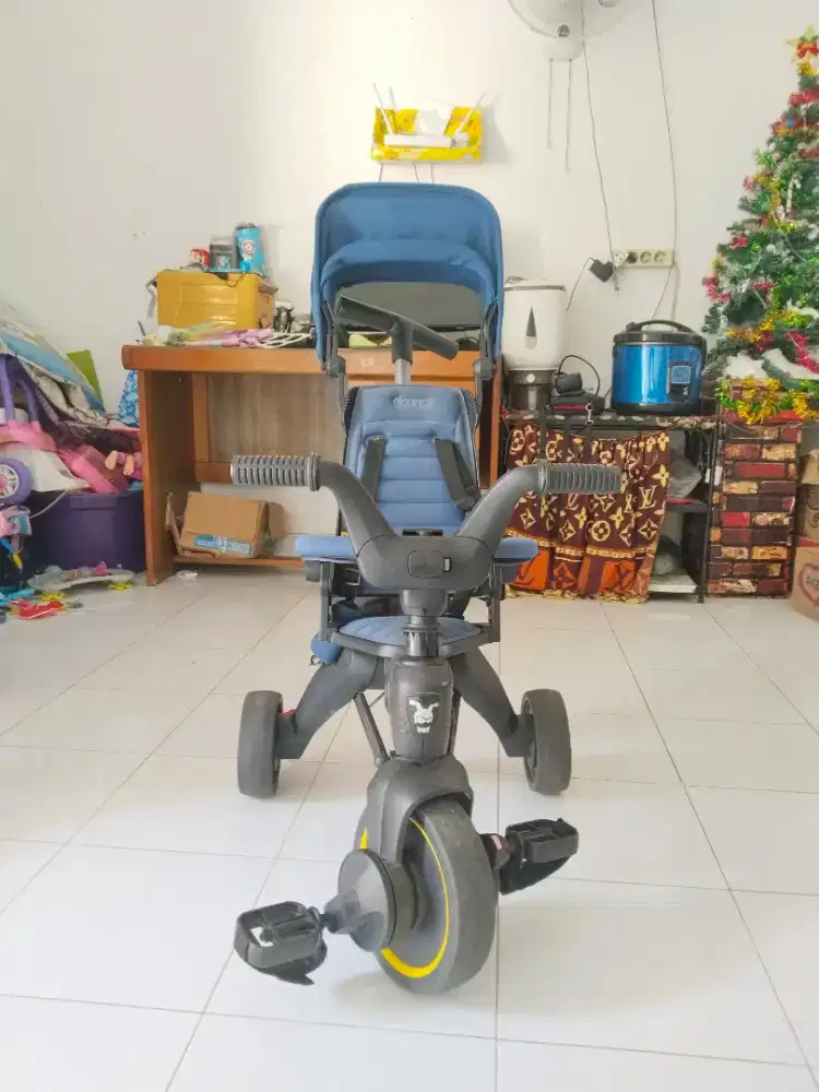 Sepeda lipat roda tiga