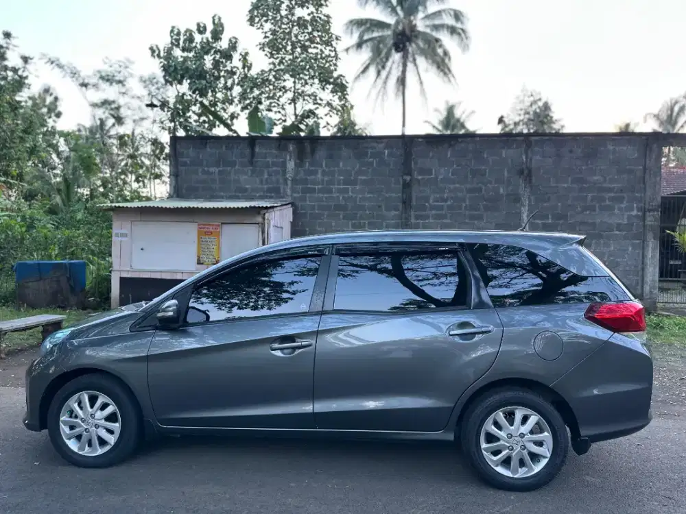 Honda Mobilio 2014