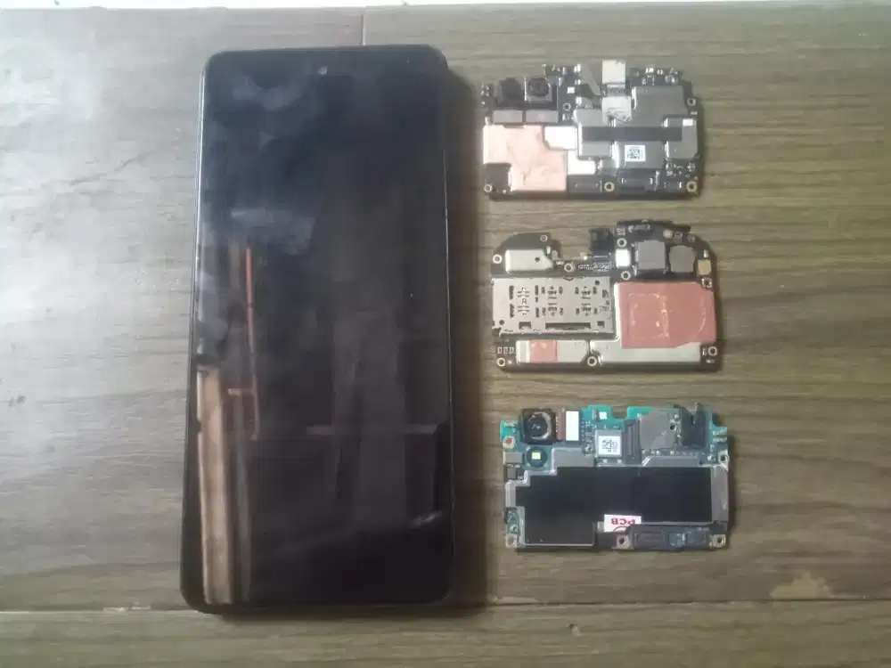 Infinix smar 8. Matott dan lain lain