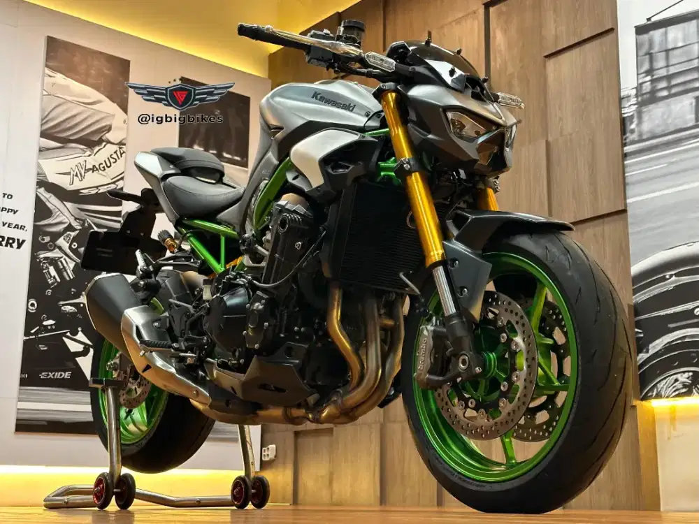 Kawasaki Z900 SE 2025