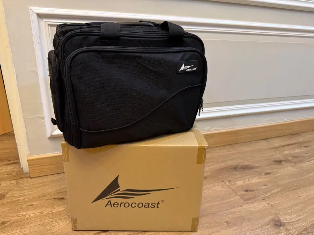Tas AEROCOAST (Black)