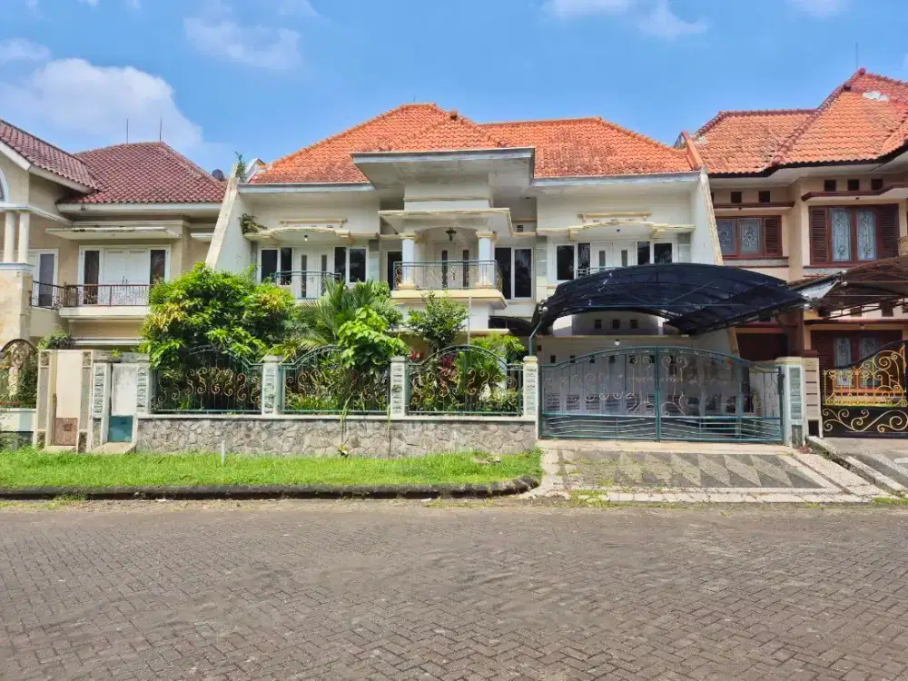 Murah Luas 450 m2 di Jalan Kembar Permata Jingga Suhat