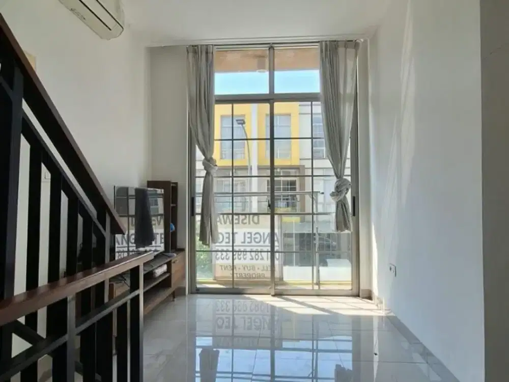 sewa rumah 3 lantai PIK 2 uk 6x10m semifurnished