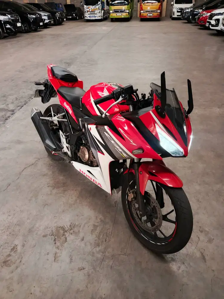 CBR 150 R Plat Panjang