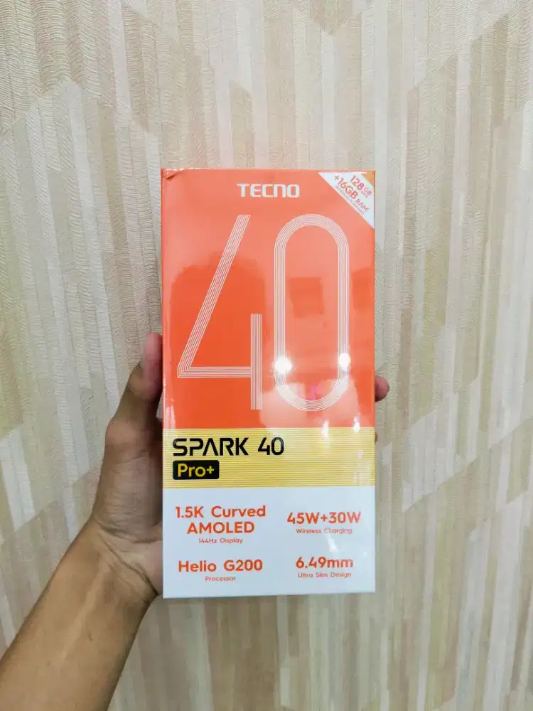 Tecno Spark 40 Pro Plus 8/128 GB NEW