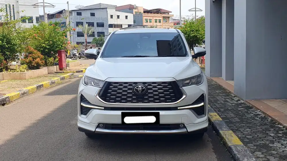 Km32rb toyota kijang innova zenix q hybrid modelista tss 2023 putih