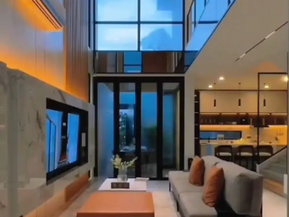 Rumah mewah dengan Lift Pribadi di Shilla Sawangan Depok DP 0