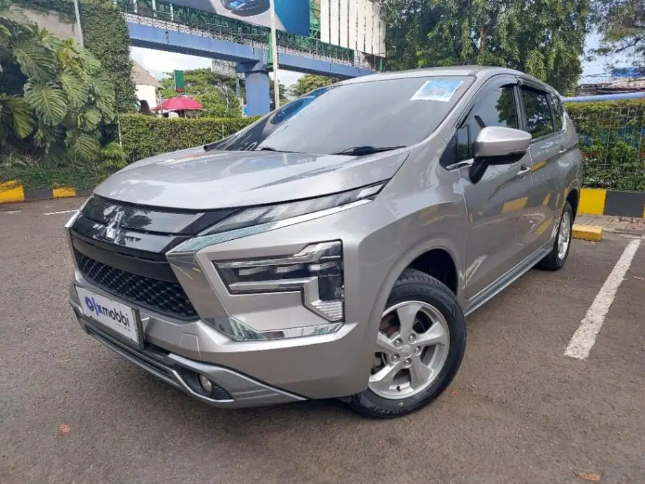 LOW DP Mitsubishi Xpander 1.5 Sport Bensin-AT 2022 JFL