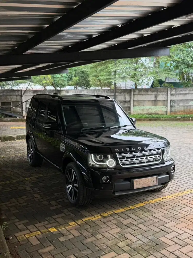 Land Rover Discovery 4