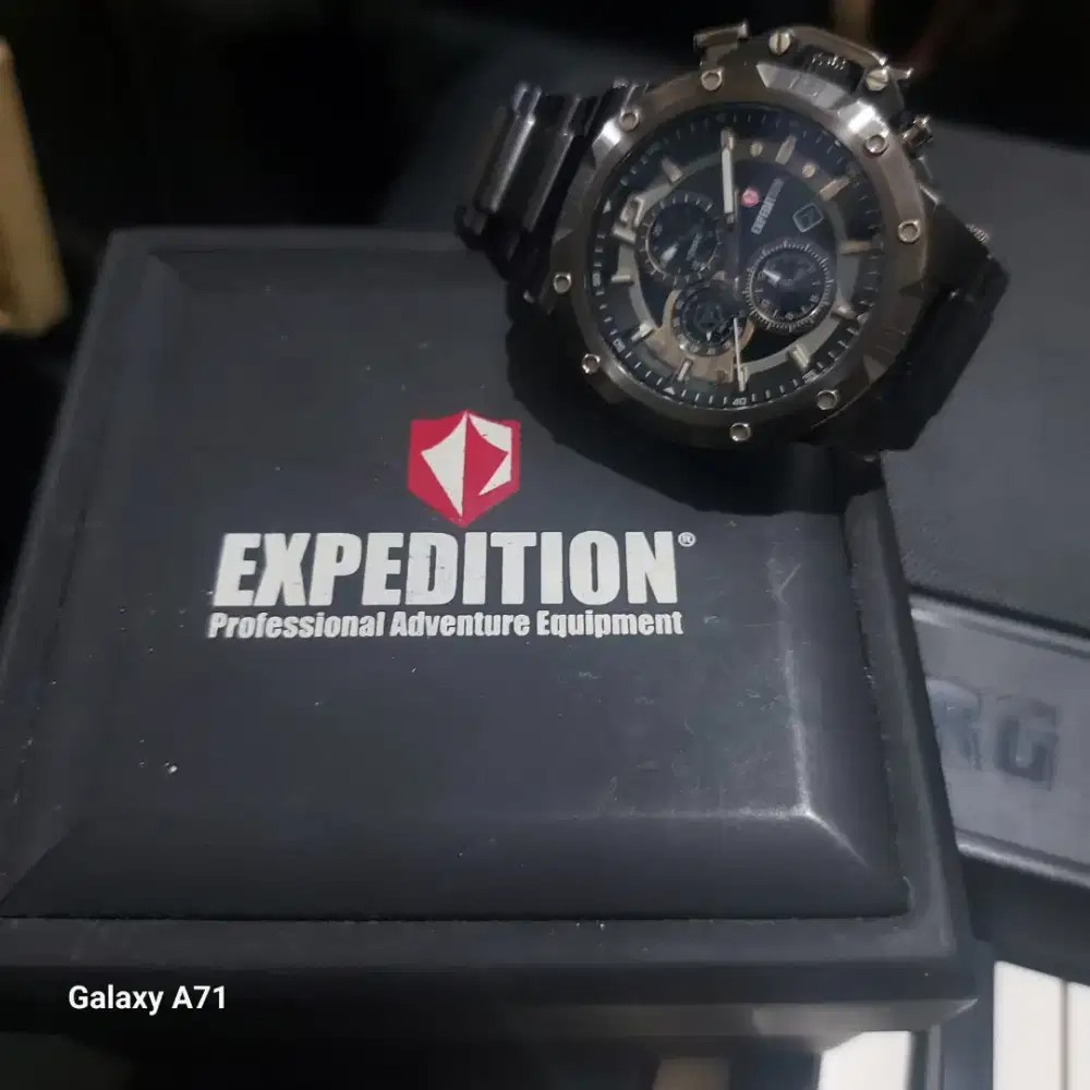 Expedition E6751M