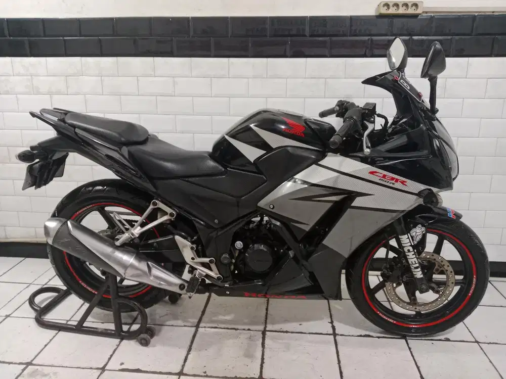 Siap pakai cbr150r 2015 pajak hidup