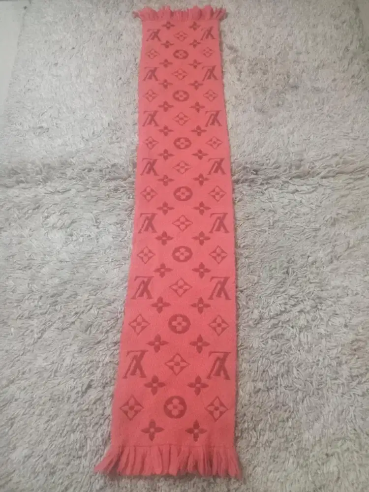 Syal ori Lv made in italy