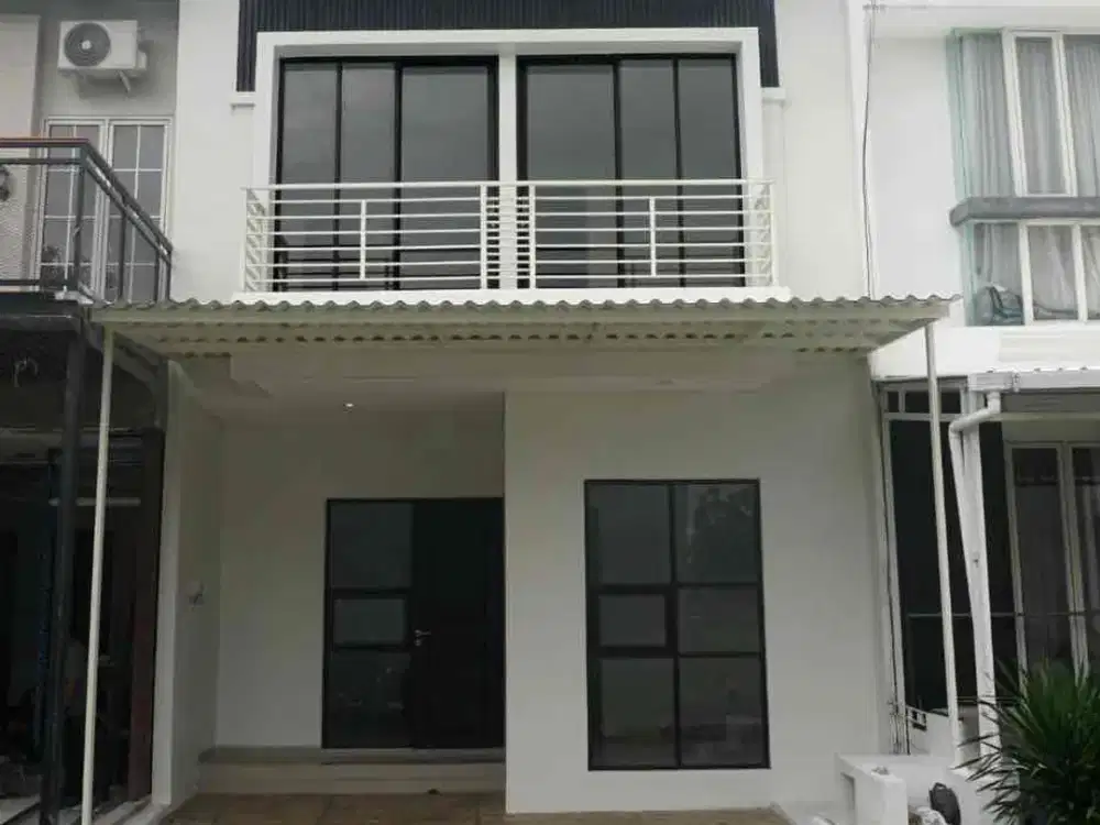 Dijual rumah baru gress grand island pakuwon city
