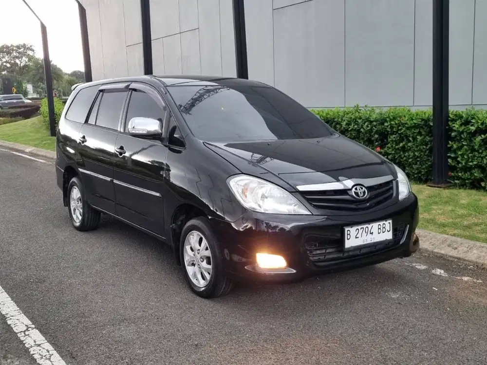 INNOVA G MT 2009