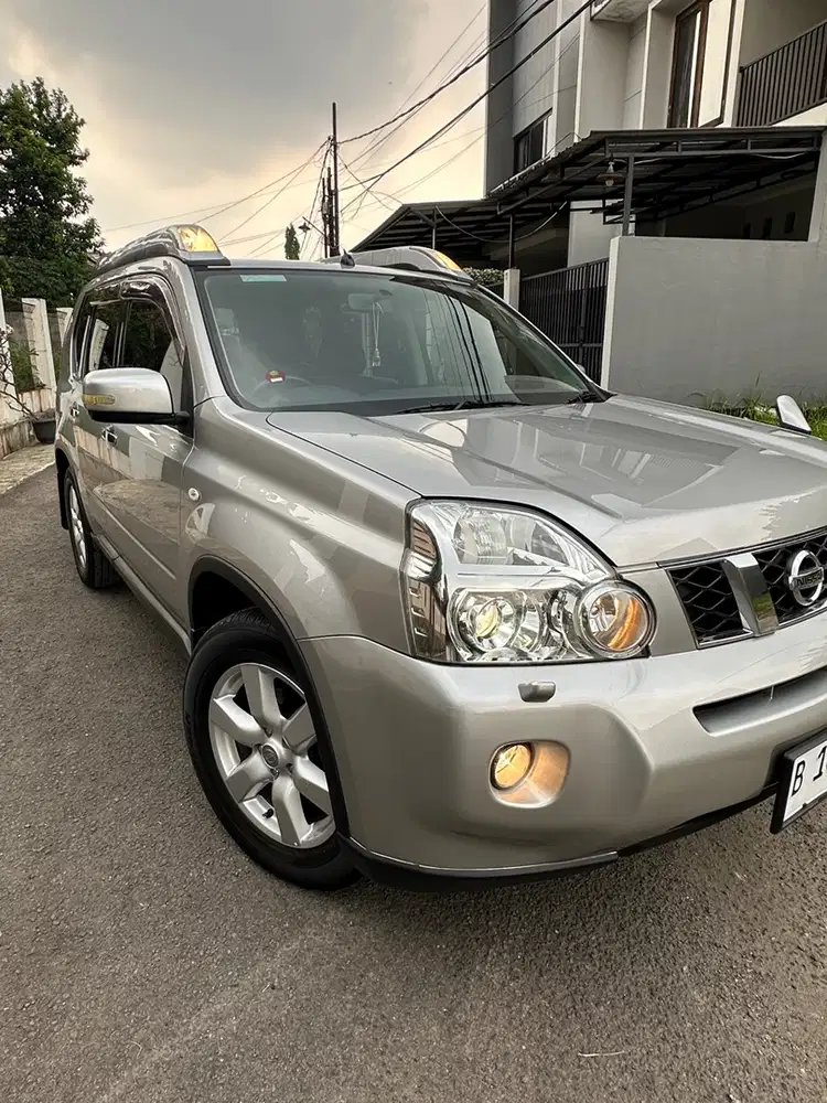 Nissan X-Trail 2009 Bensin