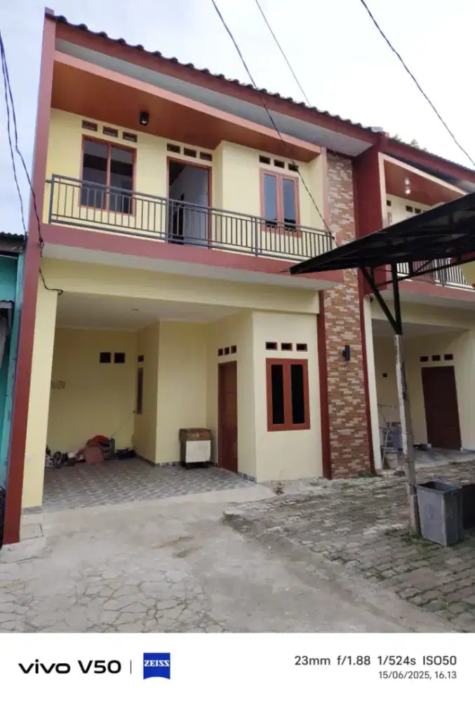 Rumah 2 Lantai SHM IMB