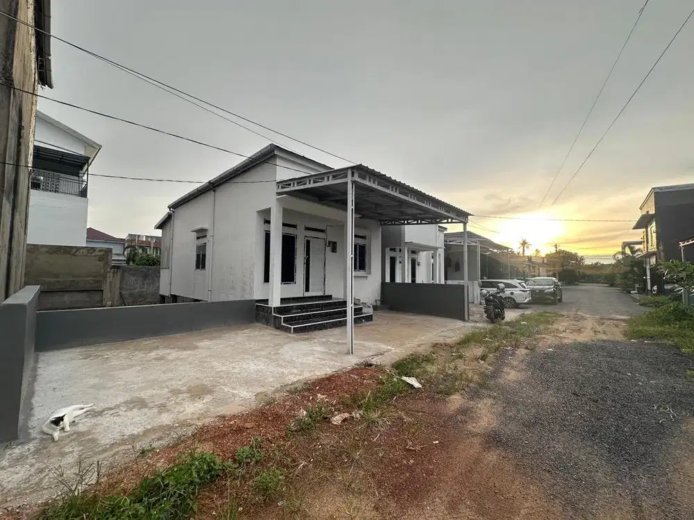 Disewakan rumah Komp Triwijaya Residence