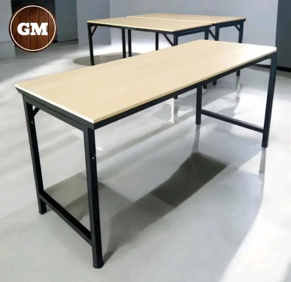 Meja Lipat Portable Varian Ukuran