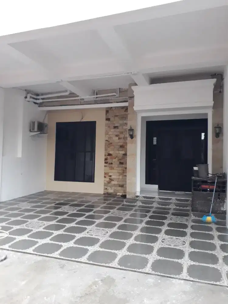 Tukang Pasang Granit, Marmer, Quadra. Kontraktor Bangun Rumah Mewah