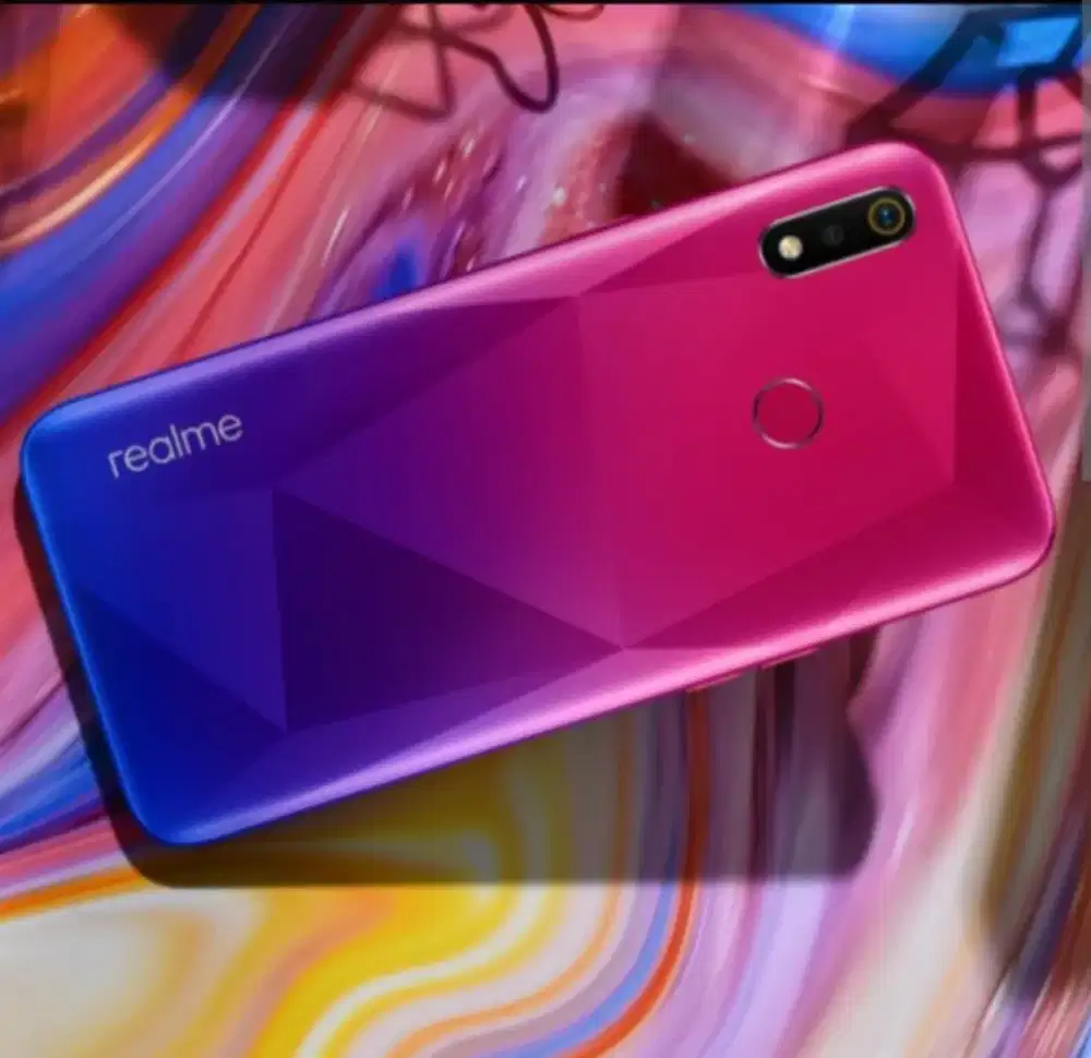 Realme3 ram 3/64gb