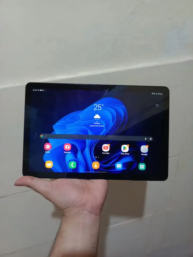 Samsung galaxy tab s4 64gb 4g LTE