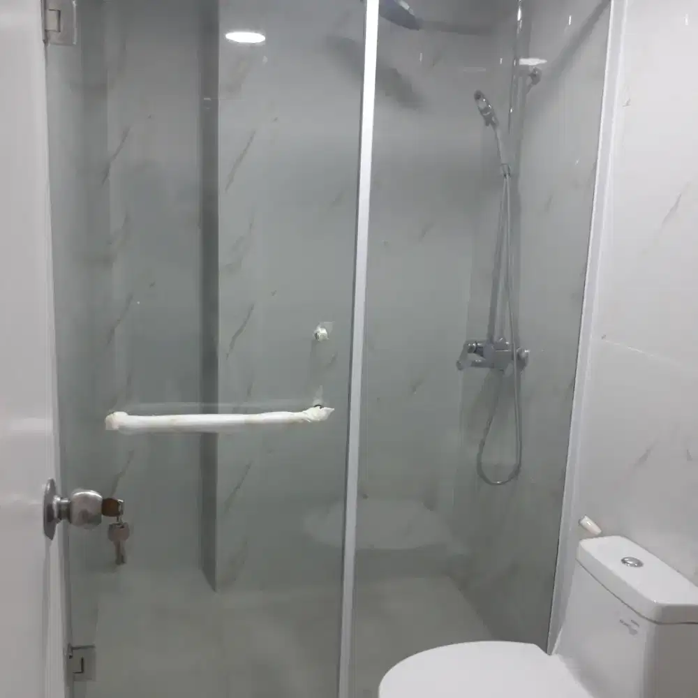 Tukang Pasang Granit, Marmer, Quadra. Kontraktor Bangun Rumah Mewah