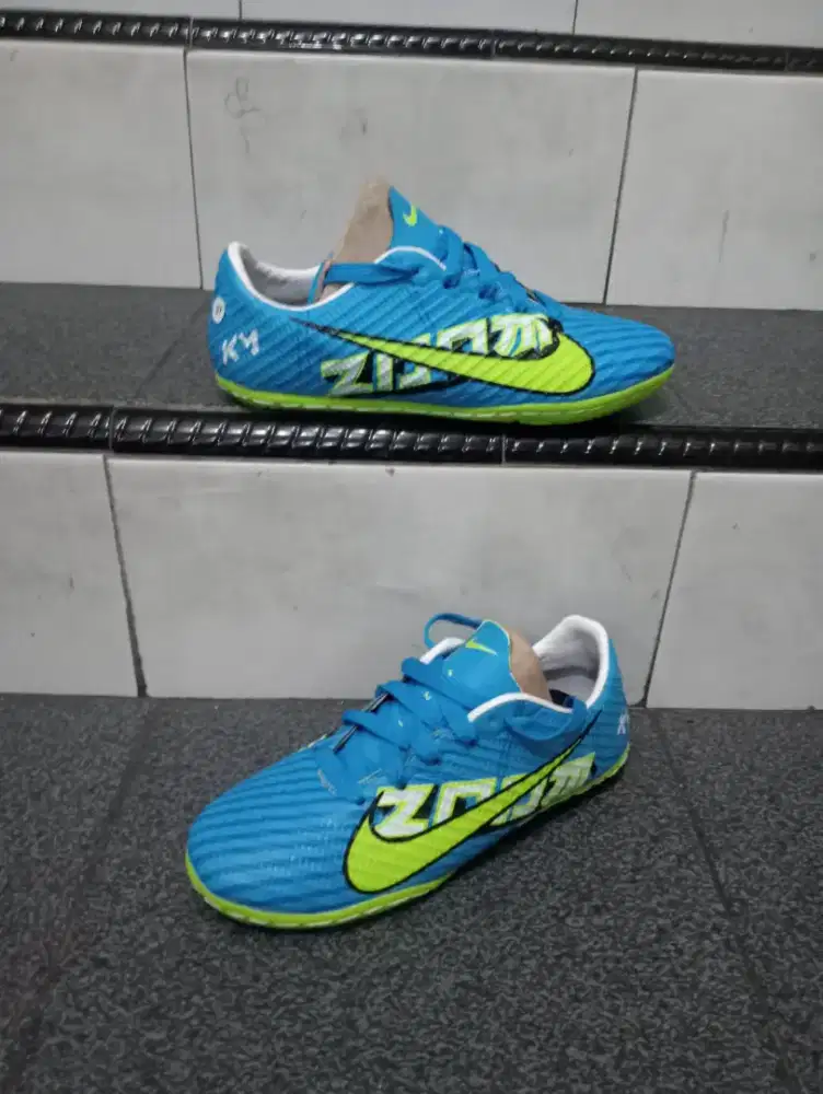 Sepatu futsal murah
