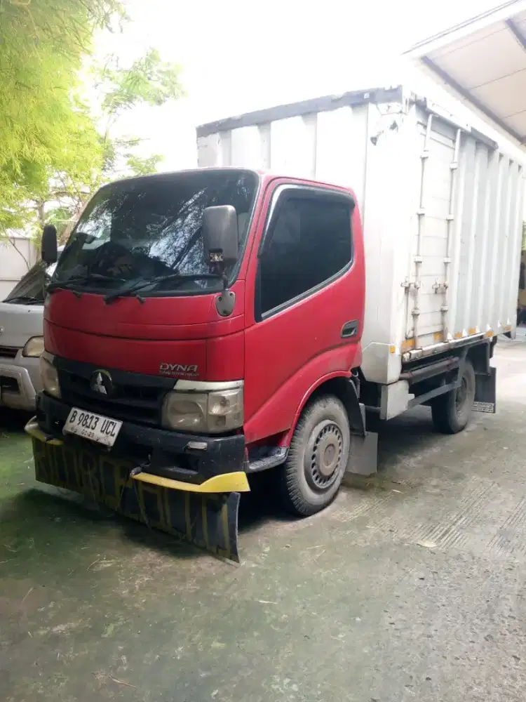 Toyota Dyna 2014 Engkel Box