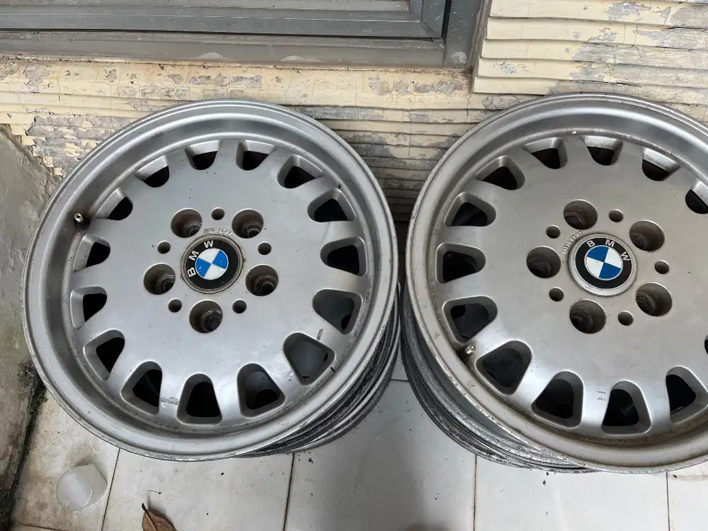 Velg Standar BMW E36 Ring 15 satu set tanpa ban