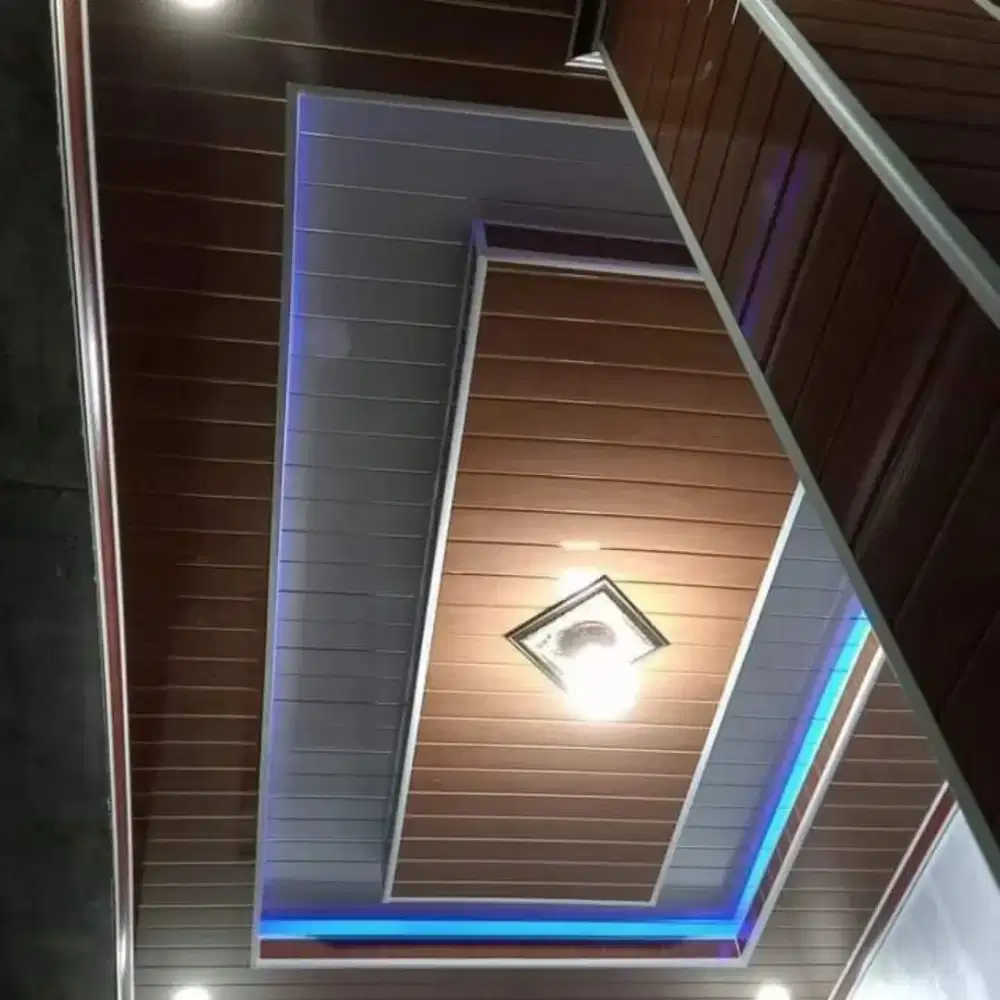 Tukang bangunan,perbaikan atap dan renovasi lainnya