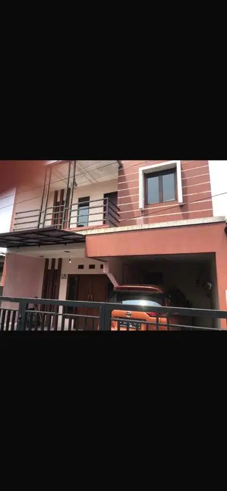 Rumah di kontrakkan tahunan