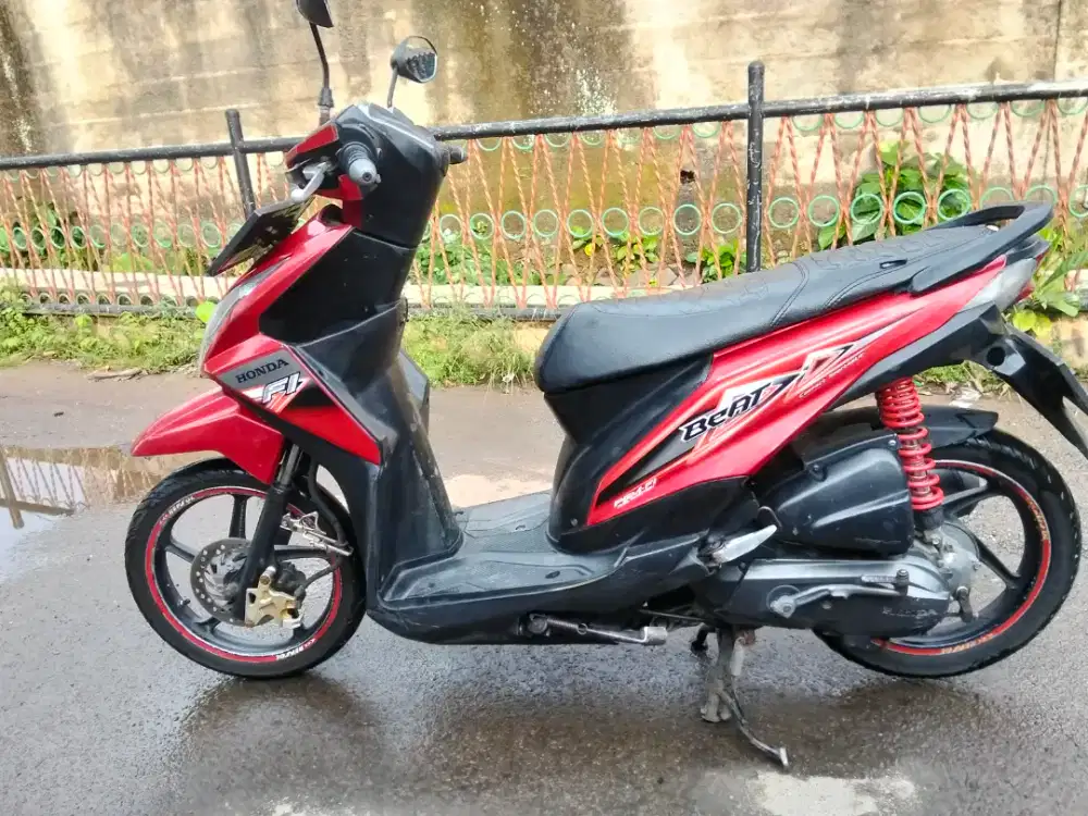HONDA BEAT FI 2013 MESIN OK